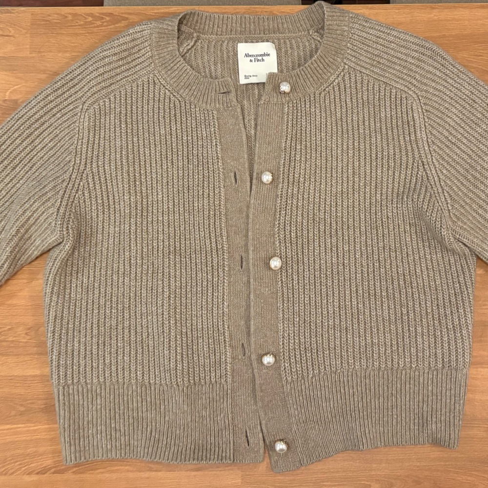 Abercrombie & Fitch Taupe Knit Cardigan with pearl buttons